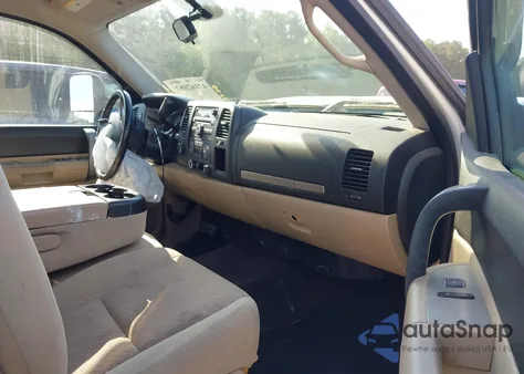 2009 Chevrolet Silverado 1500 Lt from USA, damaged, VIN 3GCEK23309G121038